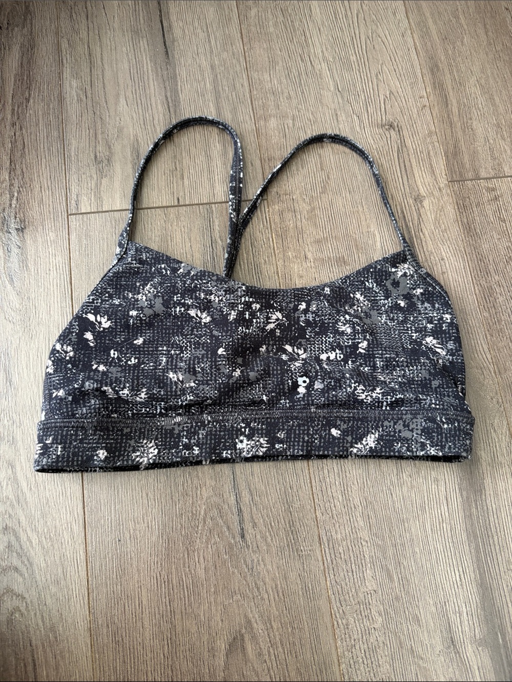 Lululemon Women's Black & White Floral Bra. Without pads. Size 6